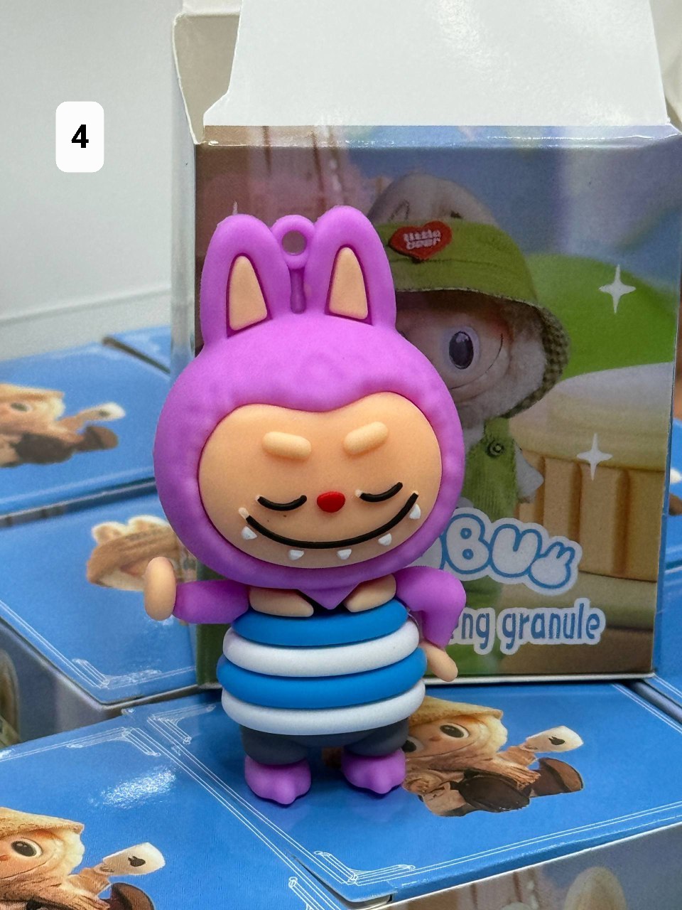 لبوبو مغرور