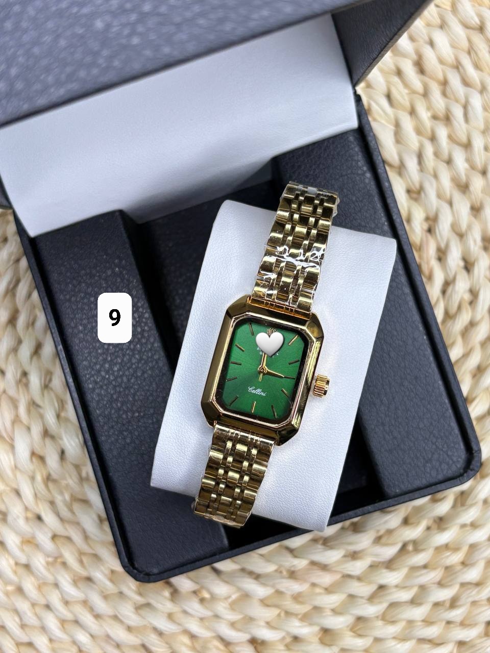 طلایی صفحه سبز