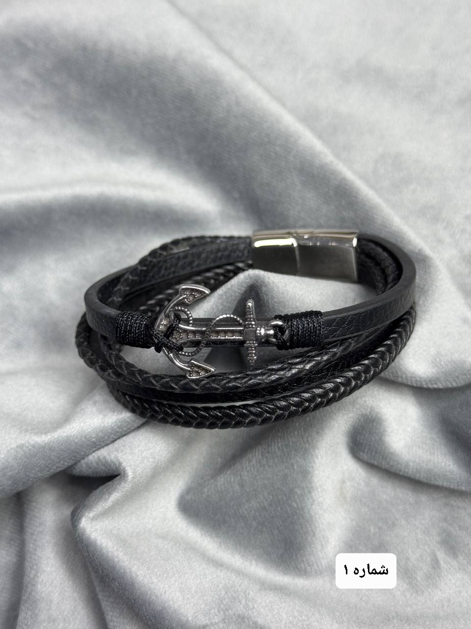 دستبند چرمی مردانه